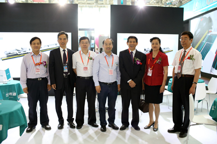 喬德龍蒞臨蘭迪機器展位