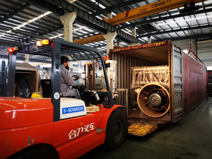 疫情洶涌 攜手同心